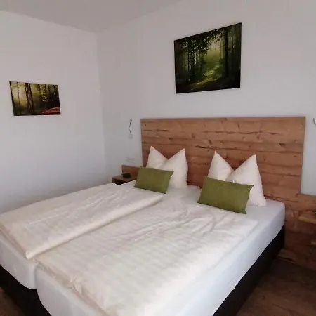 Roemercastell Wirtshaus & 3* Bohming