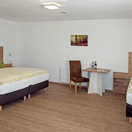 Отель Roemercastell Wirtshaus &