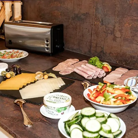 Roemercastell Wirtshaus & Отель 3*