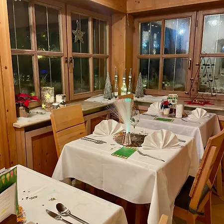 Roemercastell Wirtshaus & 3* Bohming